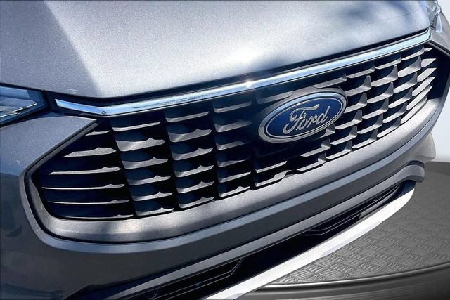 Certified 2025 Ford Escape Active FWD image 27