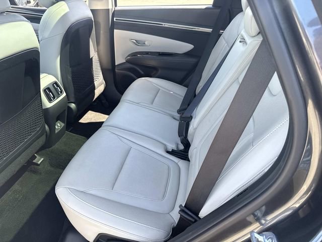 Used 2024 Hyundai Tucson Limited AWD/4WD image 16