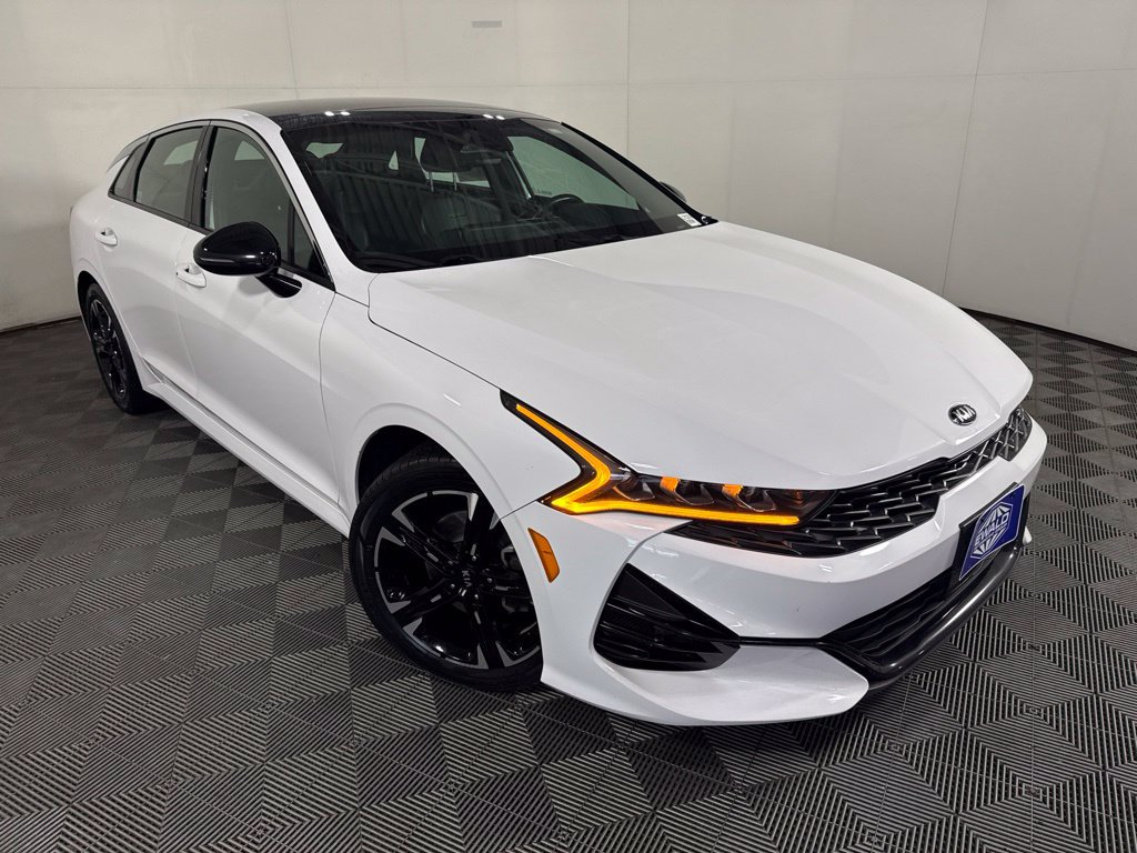 Used 2021 Kia K5 GT-Line AWD/4WD image 2