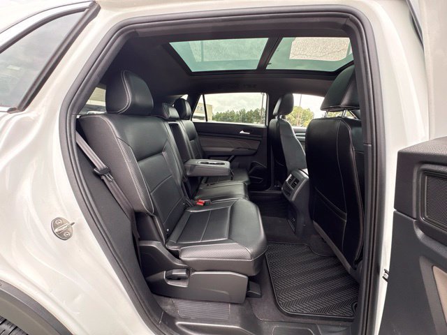 Used 2022 Volkswagen Atlas Cross Sport SEL AWD/4WD image 22