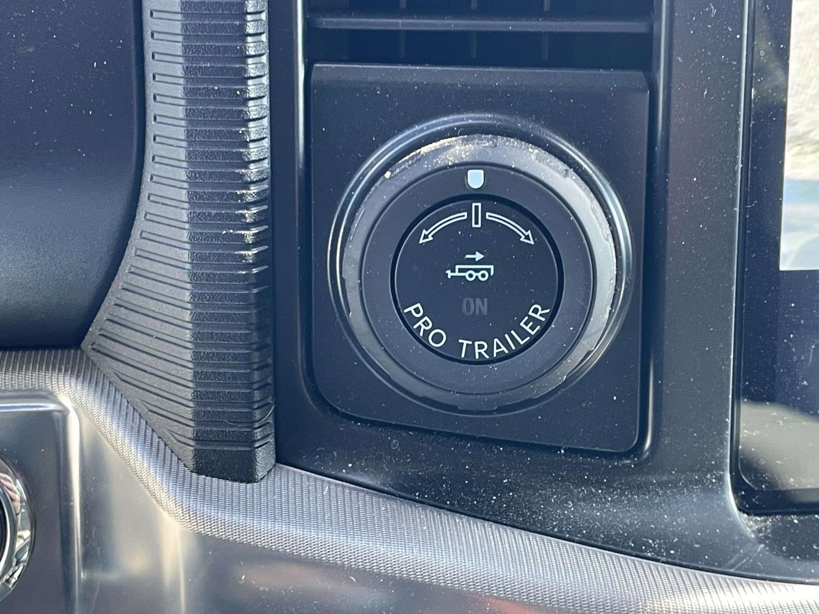 Certified 2025 Ford F150 Platinum w/ Equipment Group 703A Plus image 22