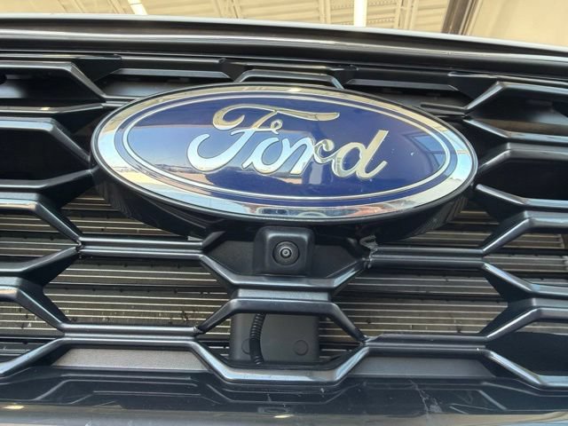 Certified 2023 Ford Escape ST-Line Select w/ Tech Pack #2 AWD/4WD image 3