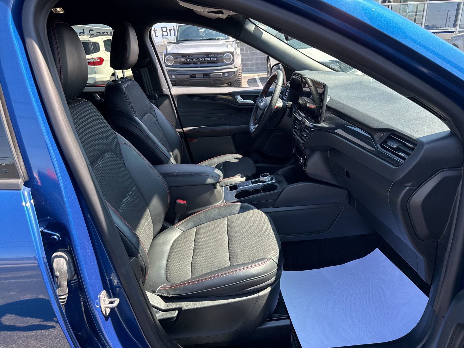 Certified 2023 Ford Escape ST-Line w/ Tech Pack #1 FWD image 38