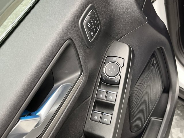 Certified 2022 Ford Escape Titanium AWD/4WD image 10