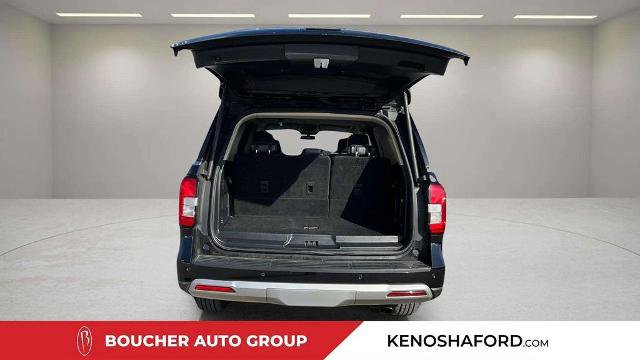 Certified 2024 Ford Expedition XLT image 9