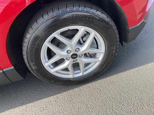 Certified 2024 Ford Edge SEL w/ Convenience Package image 12