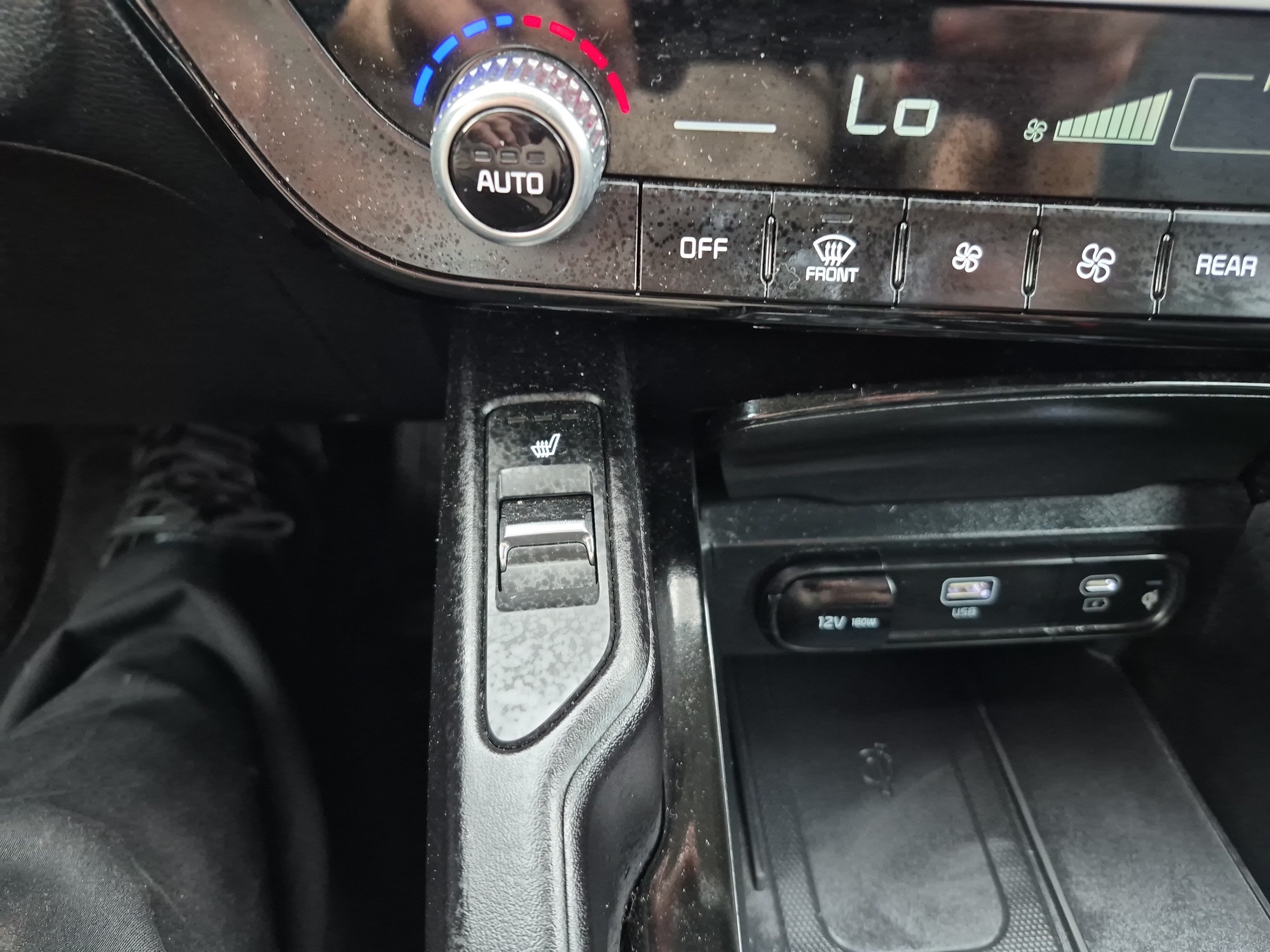 Used 2025 Kia Telluride S FWD image 31
