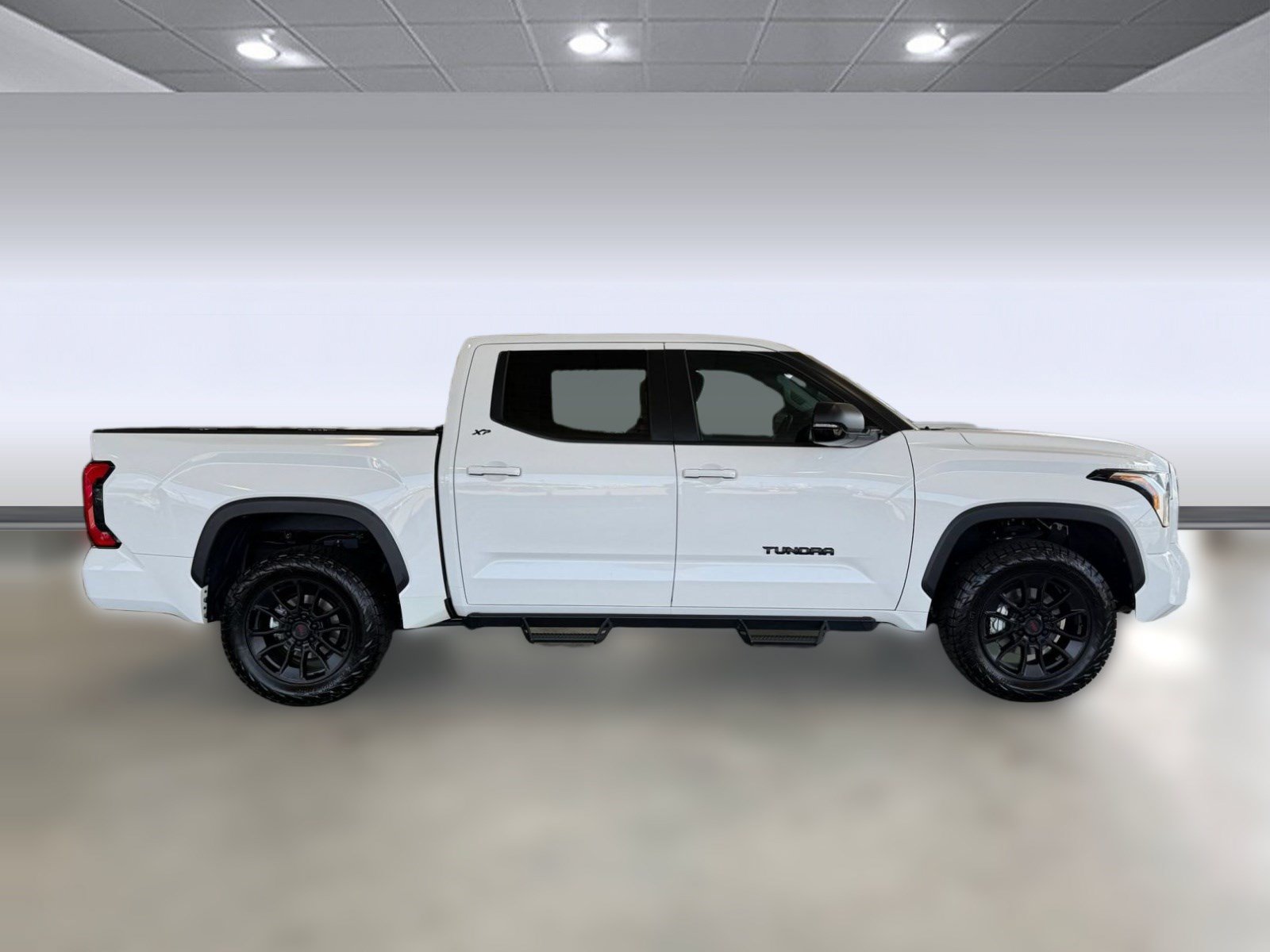 Used 2024 Toyota Tundra SR5 w/ SR5 Premium Package AWD/4WD image 8
