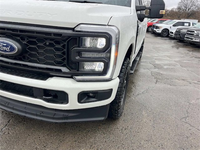 Certified 2024 Ford F250 Lariat w/ Sport Appearance Package image 9