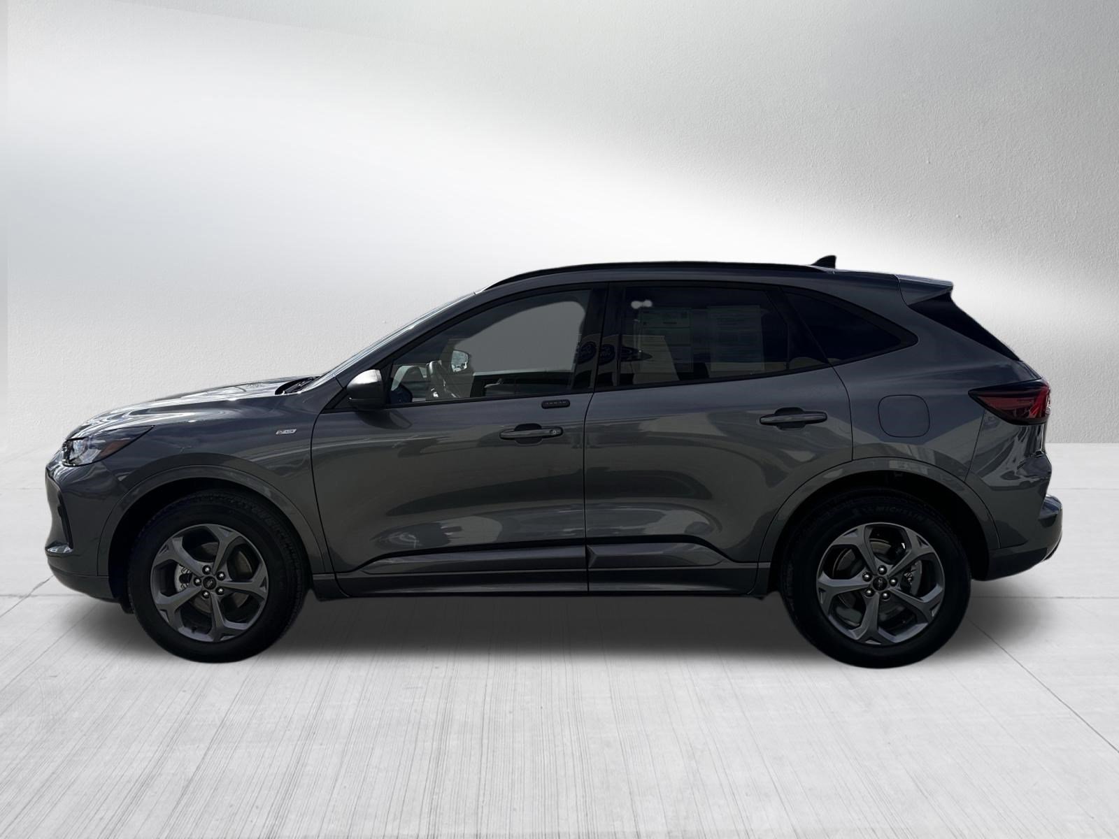Certified 2024 Ford Escape ST-Line w/ Tech Pack #1 AWD/4WD video 2
