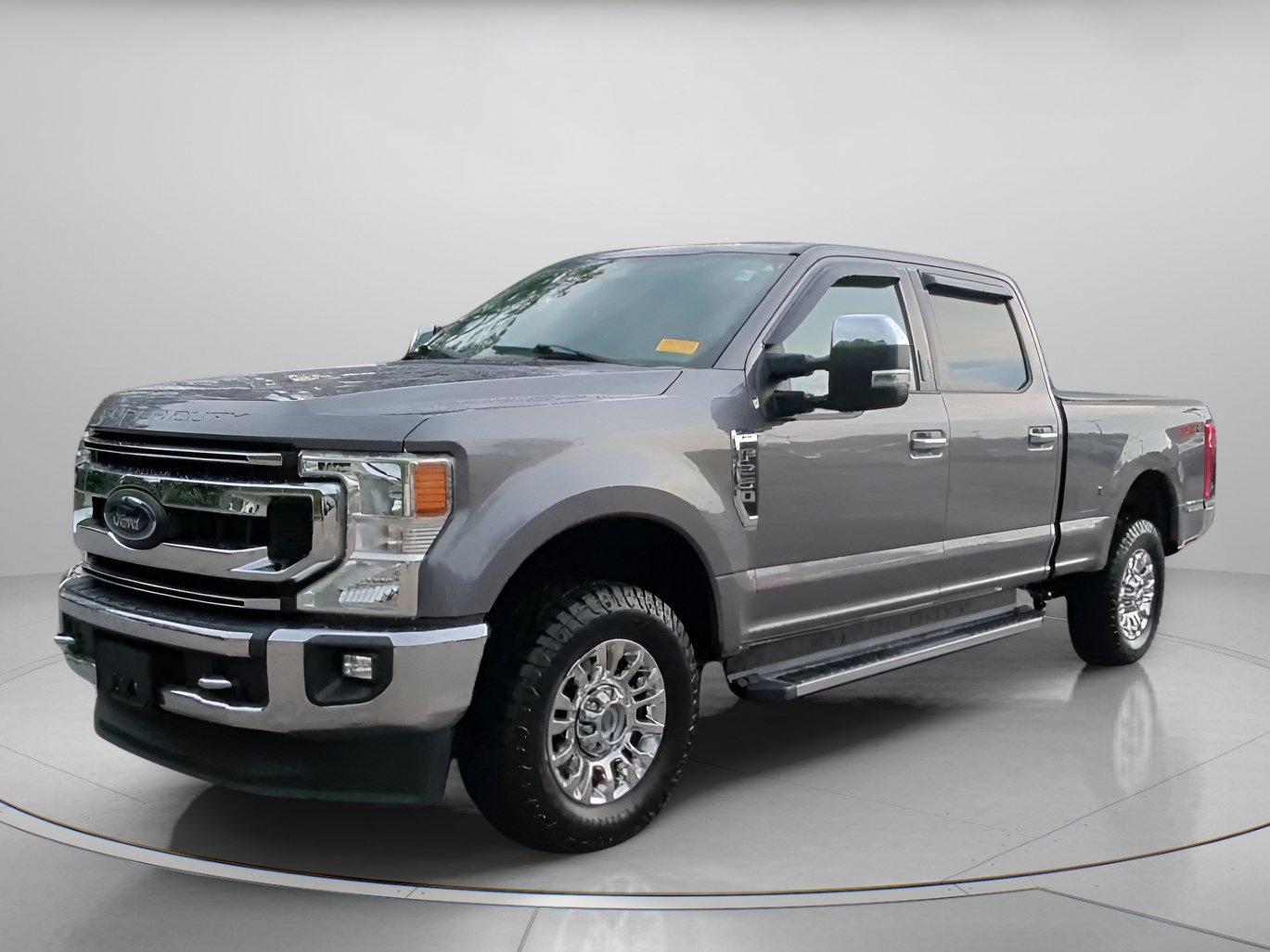 Certified 2021 Ford F250 XLT w/ XLT Premium Package AWD/4WD image 8