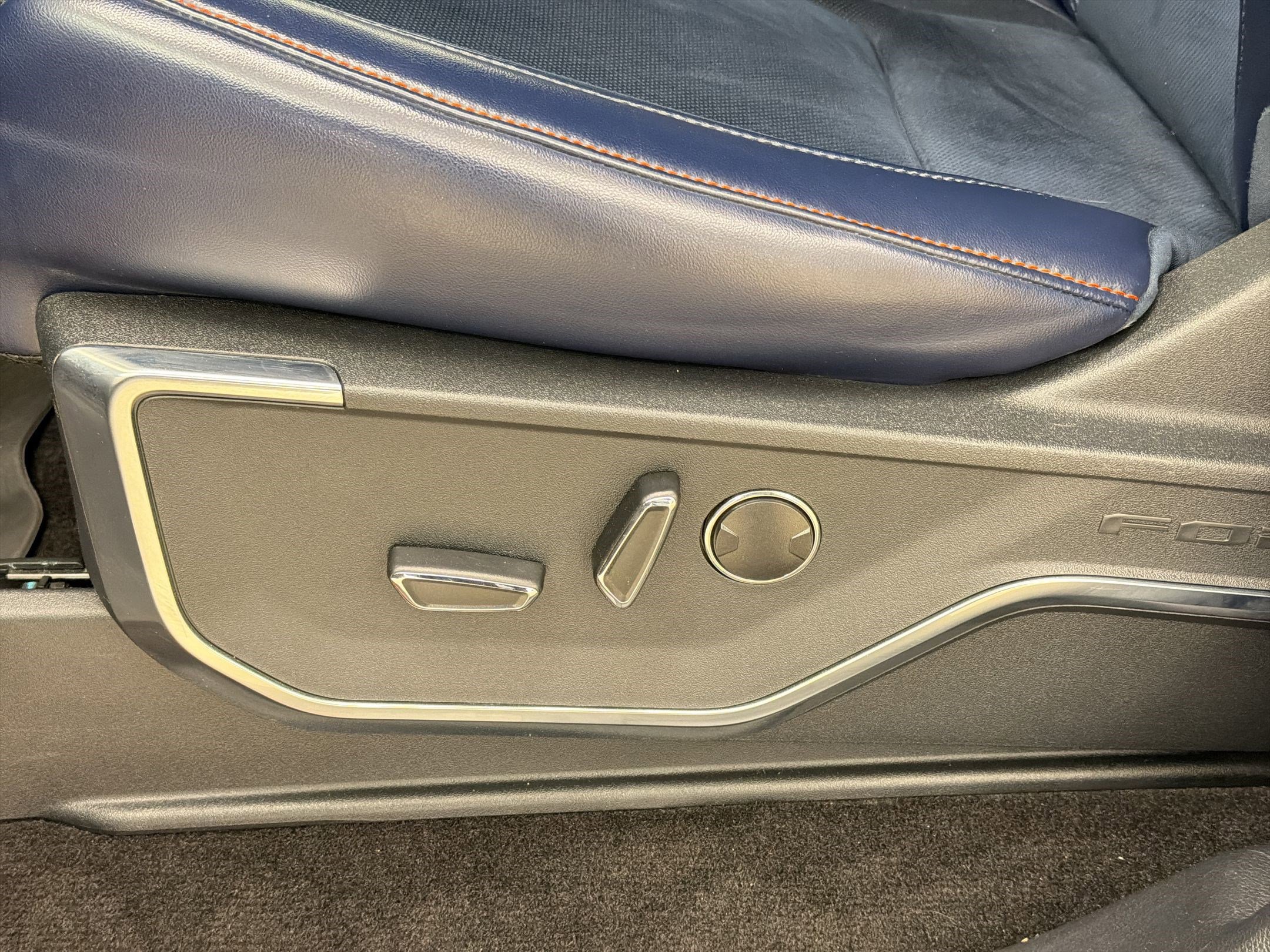 Certified 2021 Ford F150 Raptor w/ Raptor 37 Performance Package image 14