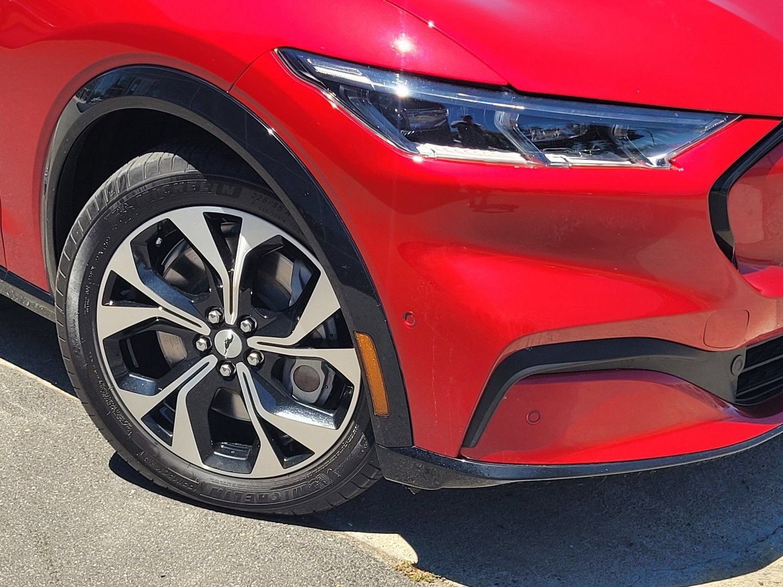 Certified 2023 Ford Mustang Mach-E Premium AWD/4WD image 9