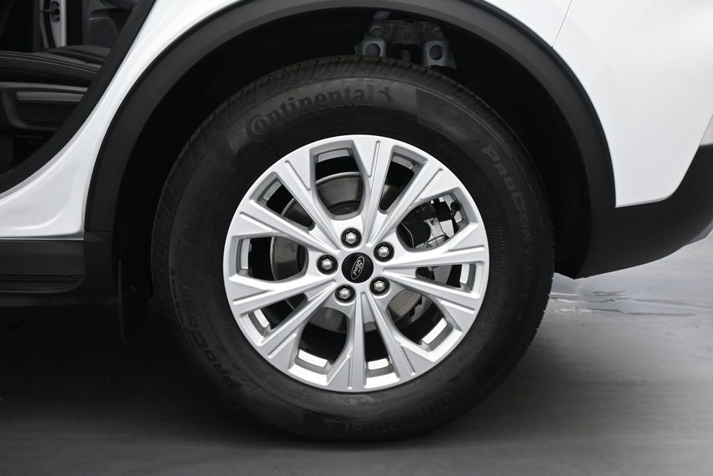 Certified 2025 Ford Escape Active w/ Tech Pack #1 FWD image 21