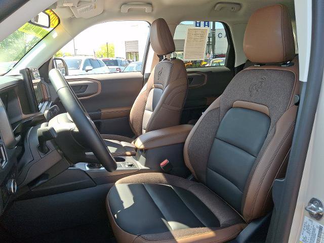 Certified 2025 Ford Bronco Sport Outer Banks w/ Outer Banks Tech Package+ AWD/4WD image 13