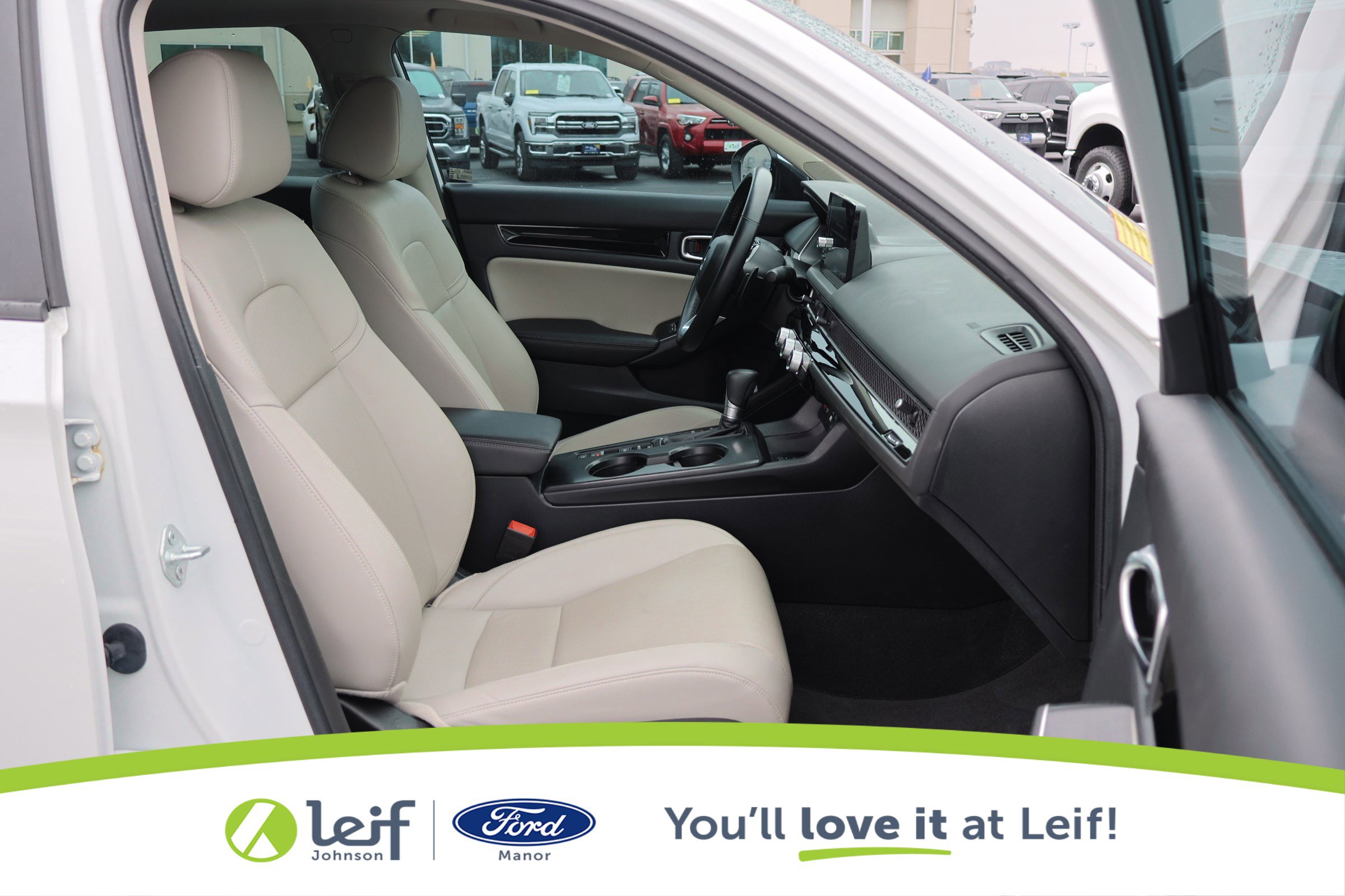 Used 2024 Honda Civic Touring image 34