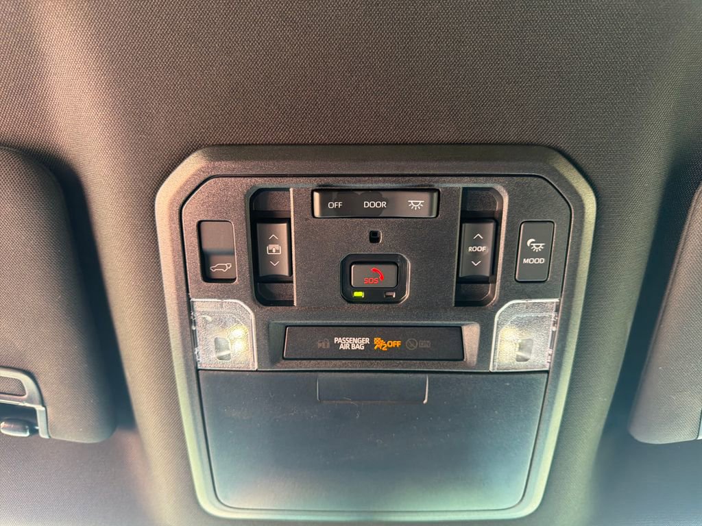 Used 2026 Toyota Sequoia Platinum AWD/4WD image 19