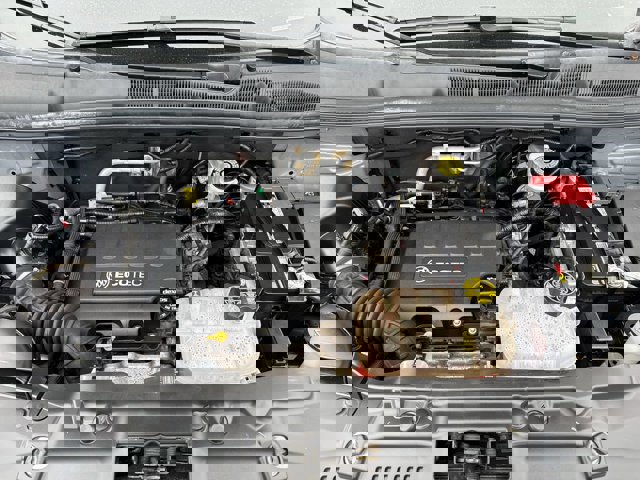 Used 2019 Buick Encore Preferred image 3