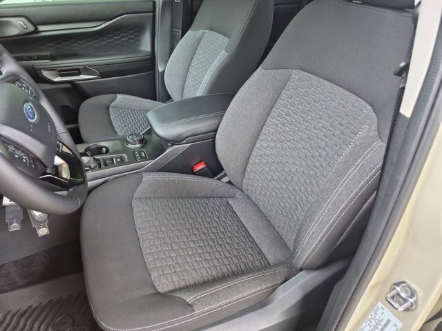 Certified 2025 Ford Ranger XLT AWD/4WD image 16