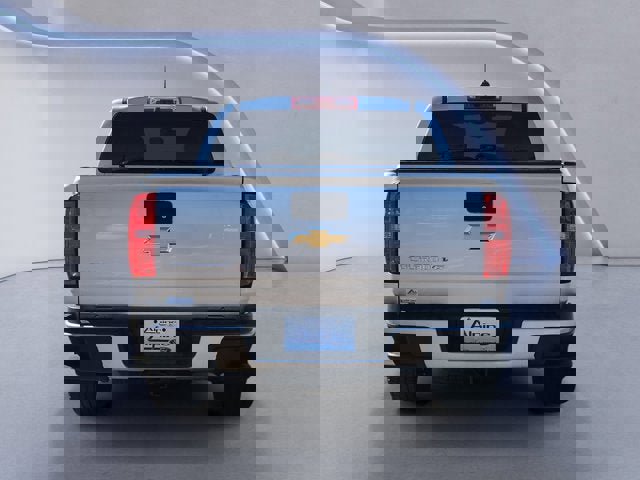 Used 2019 Chevrolet Colorado W/T w/ Custom Special Edition image 4