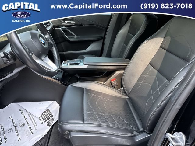 Used 2025 BMW X1 xDrive28i AWD/4WD image 19