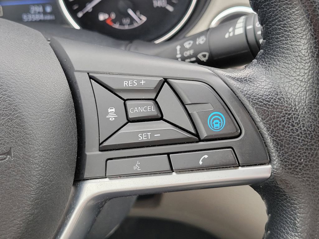 Used 2022 Nissan Rogue Sport SL image 29