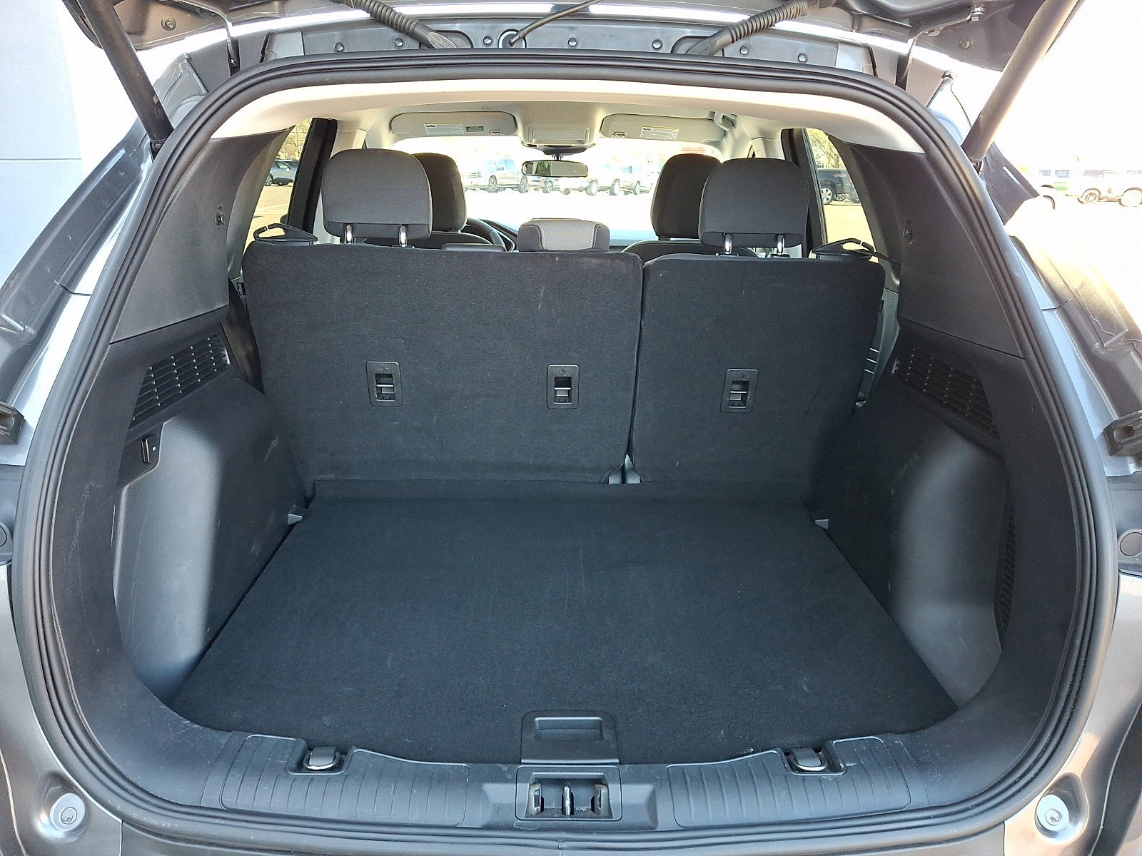 Certified 2022 Ford Escape SE w/ SE Sport Appearance Package image 29