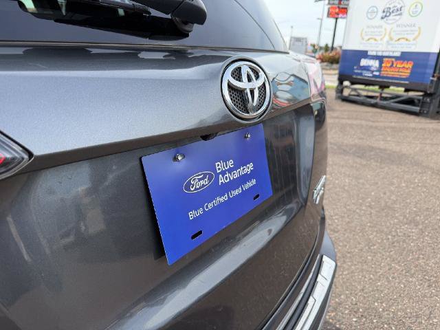 Used 2018 Toyota RAV4 Limited w/ All Weather Liner Package AWD/4WD image 14
