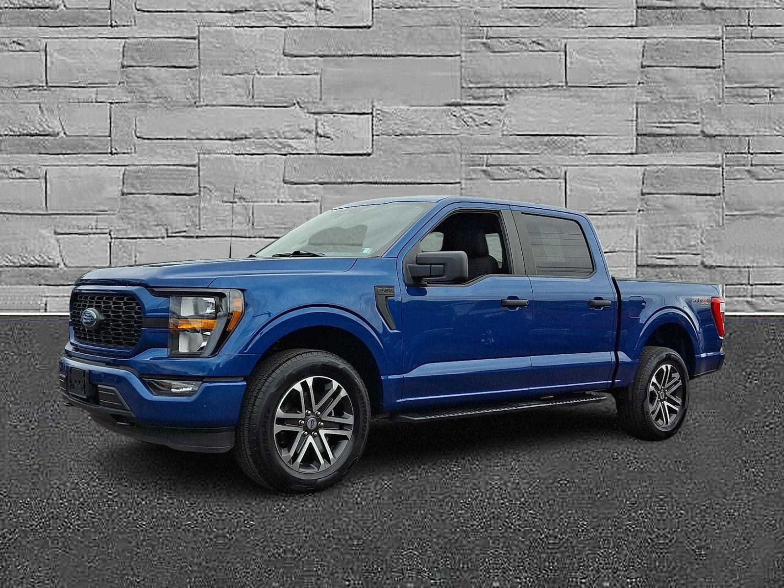 Certified 2023 Ford F150 XL w/ STX Appearance Package AWD/4WD image 5