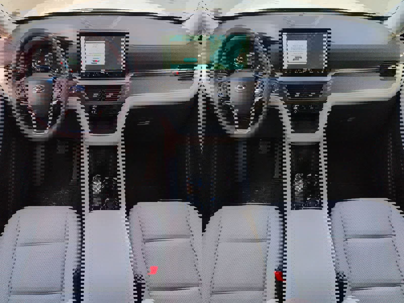 Certified 2026 Ford Explorer Platinum w/ LUX Leather Package image 16