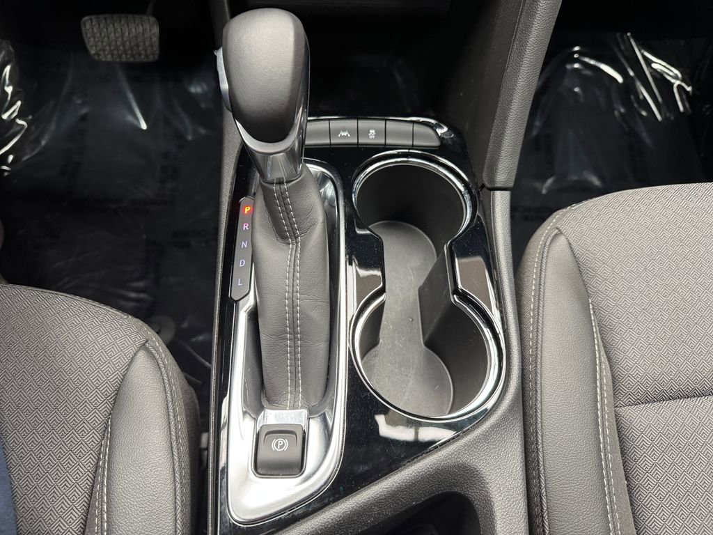 Used 2023 Buick Encore GX Preferred FWD image 18