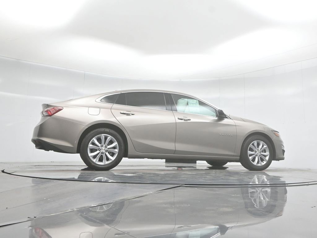 Used 2022 Chevrolet Malibu LT image 12