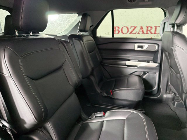 Certified 2023 Ford Explorer XLT w/ Equipment Group 202A RWD image 34