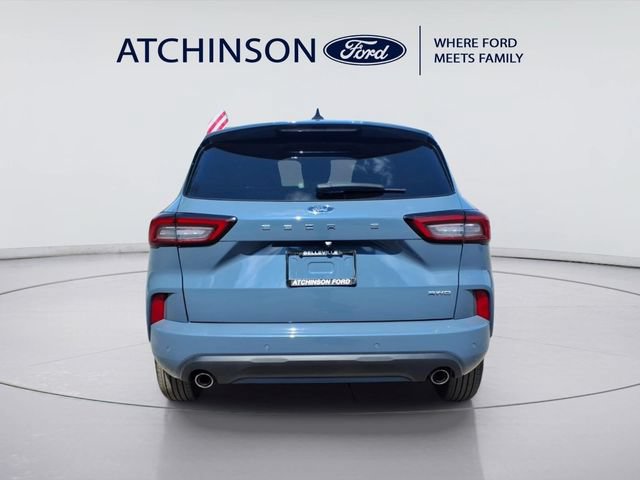 Certified 2024 Ford Escape ST-Line w/ Tech Pack #1 AWD/4WD image 6