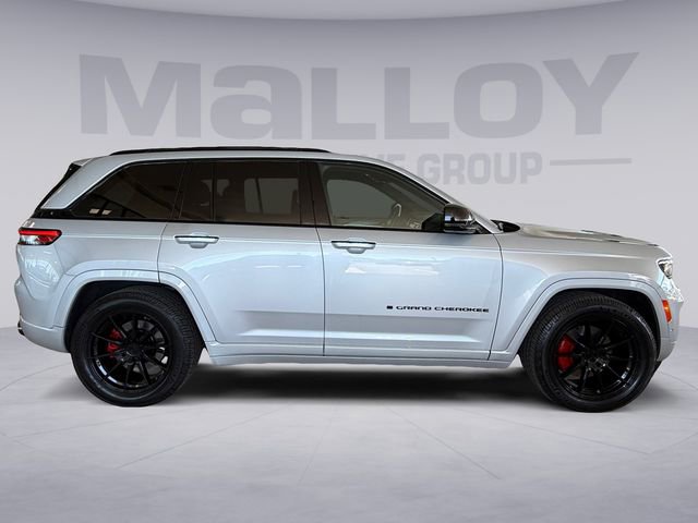 Used 2023 Jeep Grand Cherokee Overland w/ Advanced Protech Group III AWD/4WD image 6