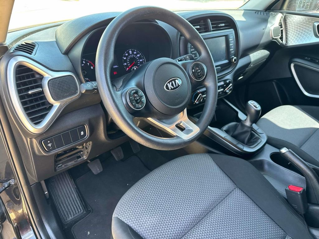Used 2021 Kia Soul LX FWD image 21