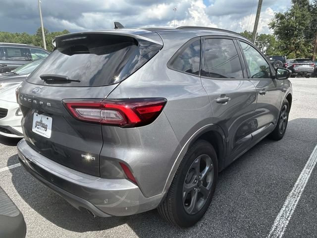 Certified 2024 Ford Escape ST-Line w/ Tech Pack #1 AWD/4WD image 10