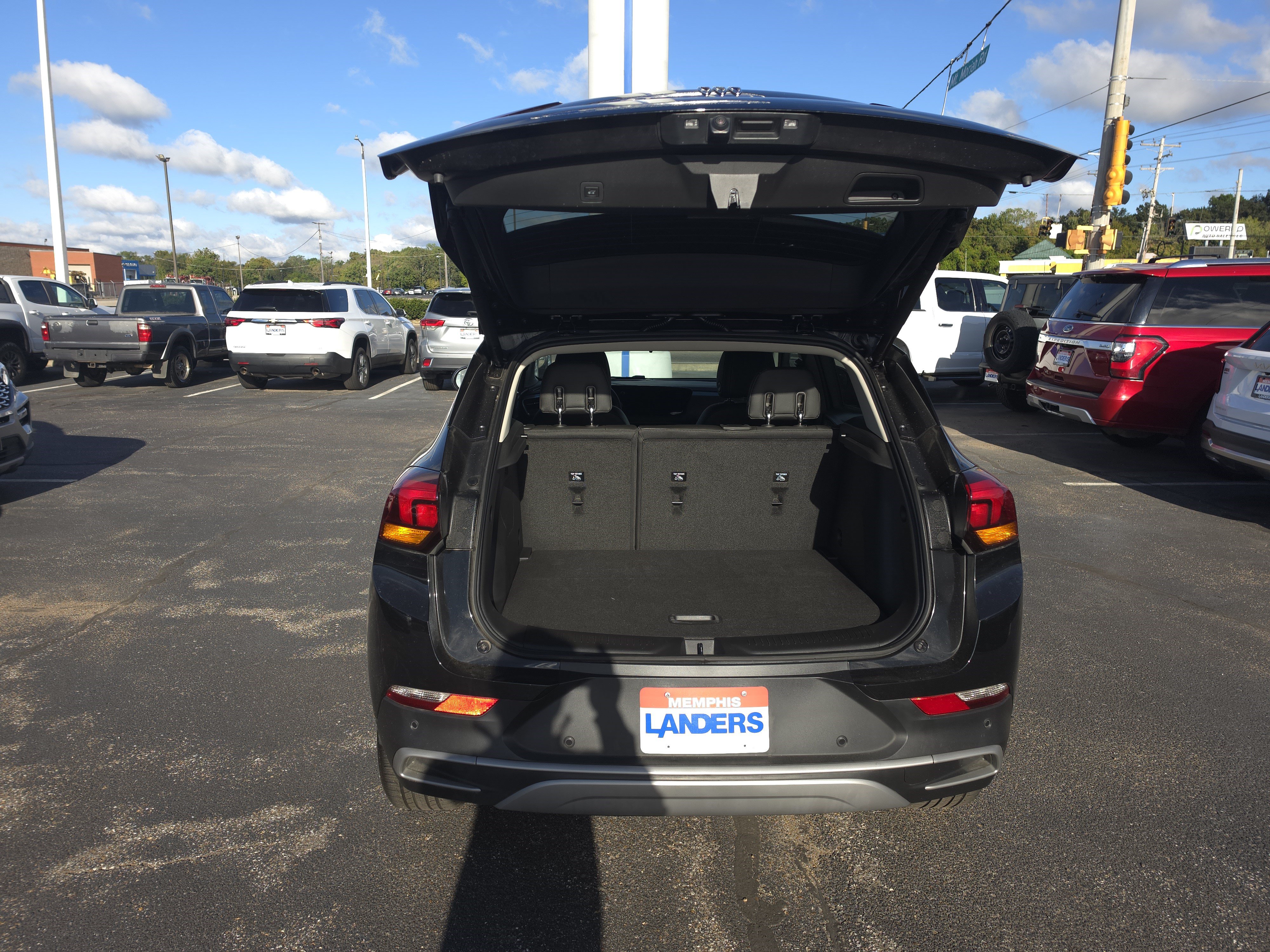 Used 2025 Buick Encore GX Preferred w/ Advanced Technology Package FWD image 18