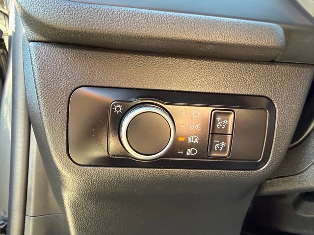 Certified 2025 Ford Escape ST-Line AWD/4WD image 14
