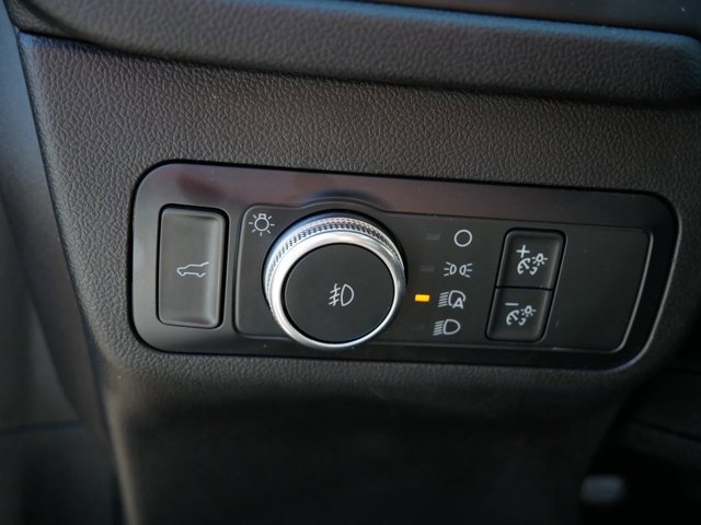 Certified 2020 Ford Escape Titanium AWD/4WD image 12