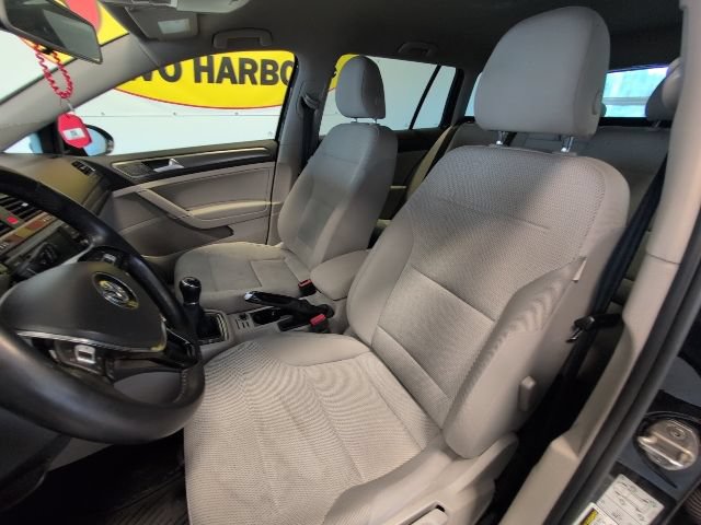 Used 2018 Volkswagen Golf S AWD/4WD image 11