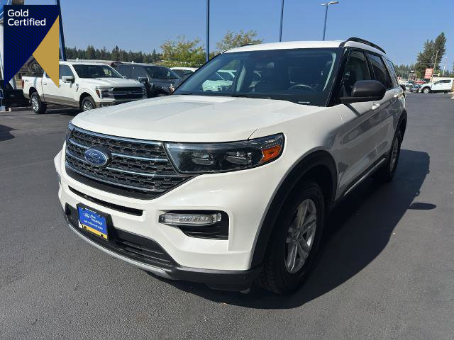 Certified 2024 Ford Explorer XLT w/ Equipment Group 202A