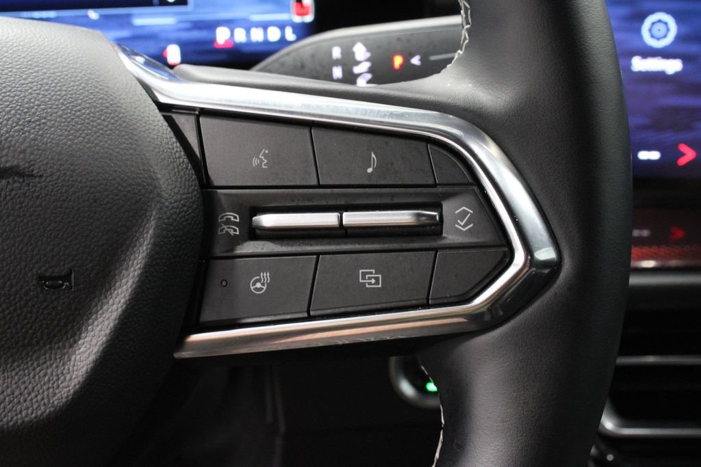 Used 2024 Chevrolet Traverse Z71 AWD/4WD image 26