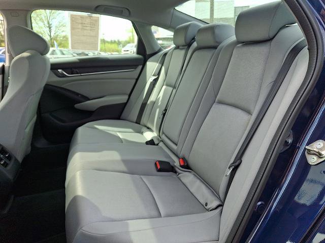 Used 2018 Honda Accord EX image 10