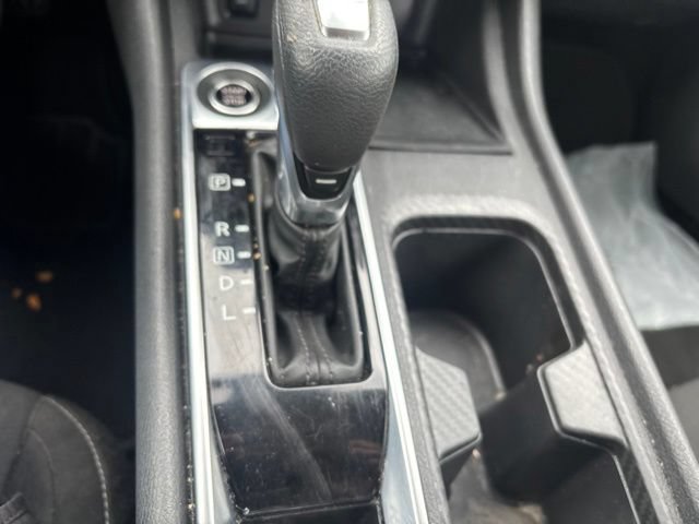 Used 2024 Nissan Sentra SV FWD image 22