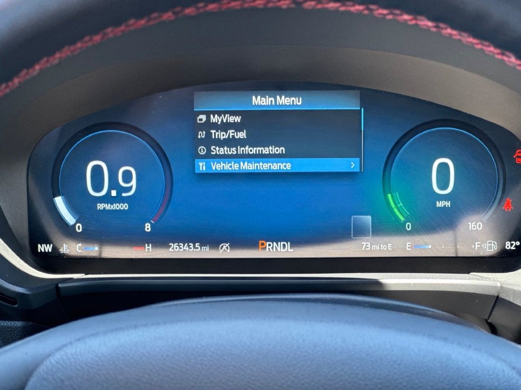 Certified 2025 Ford Escape ST-Line Elite w/ Premium Technology Package AWD/4WD image 14