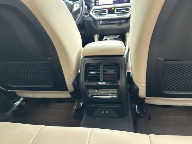Used 2023 BMW X4 xDrive30i w/ Premium Package AWD/4WD image 25