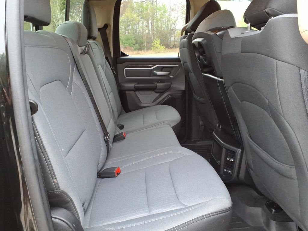 Used 2020 RAM 1500 Big Horn AWD/4WD image 15