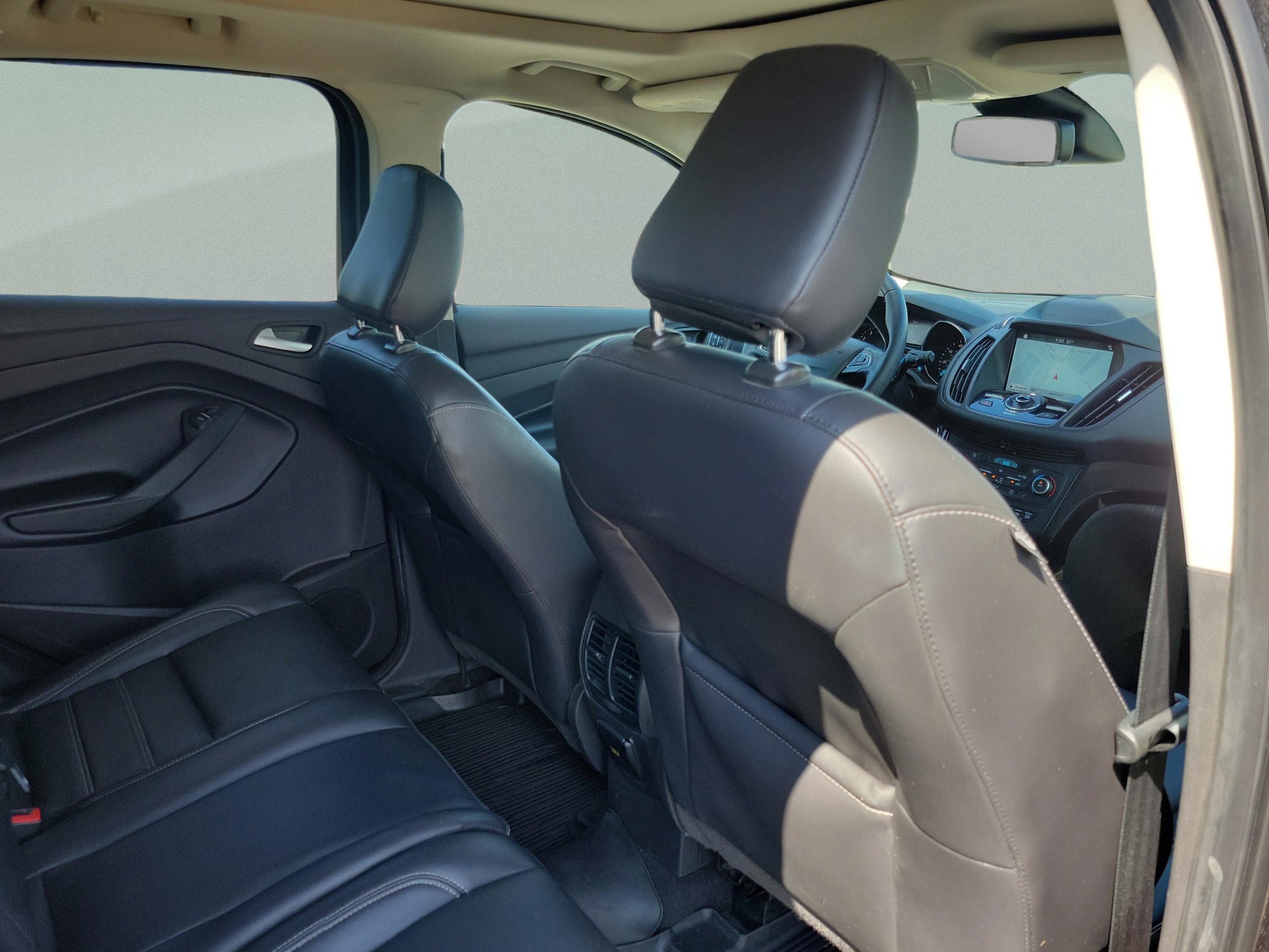 Certified 2019 Ford Escape Titanium image 27