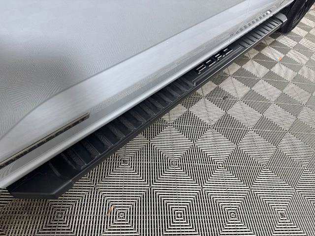 Certified 2024 Ford F150 XLT w/ Equipment Group 303A High image 16